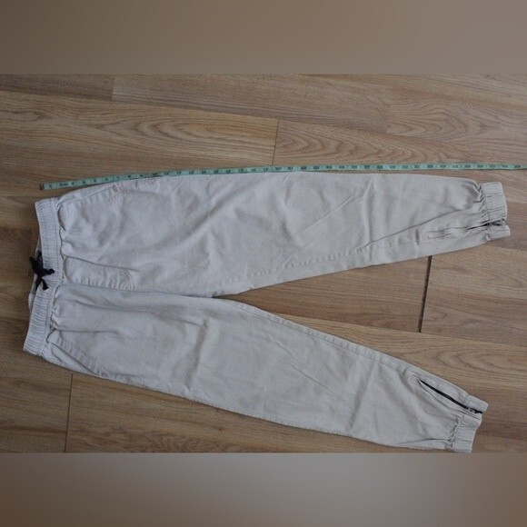 Quilted Giraffe Elastic Waist Khaki Jogger Pants - Picture 4 of 5